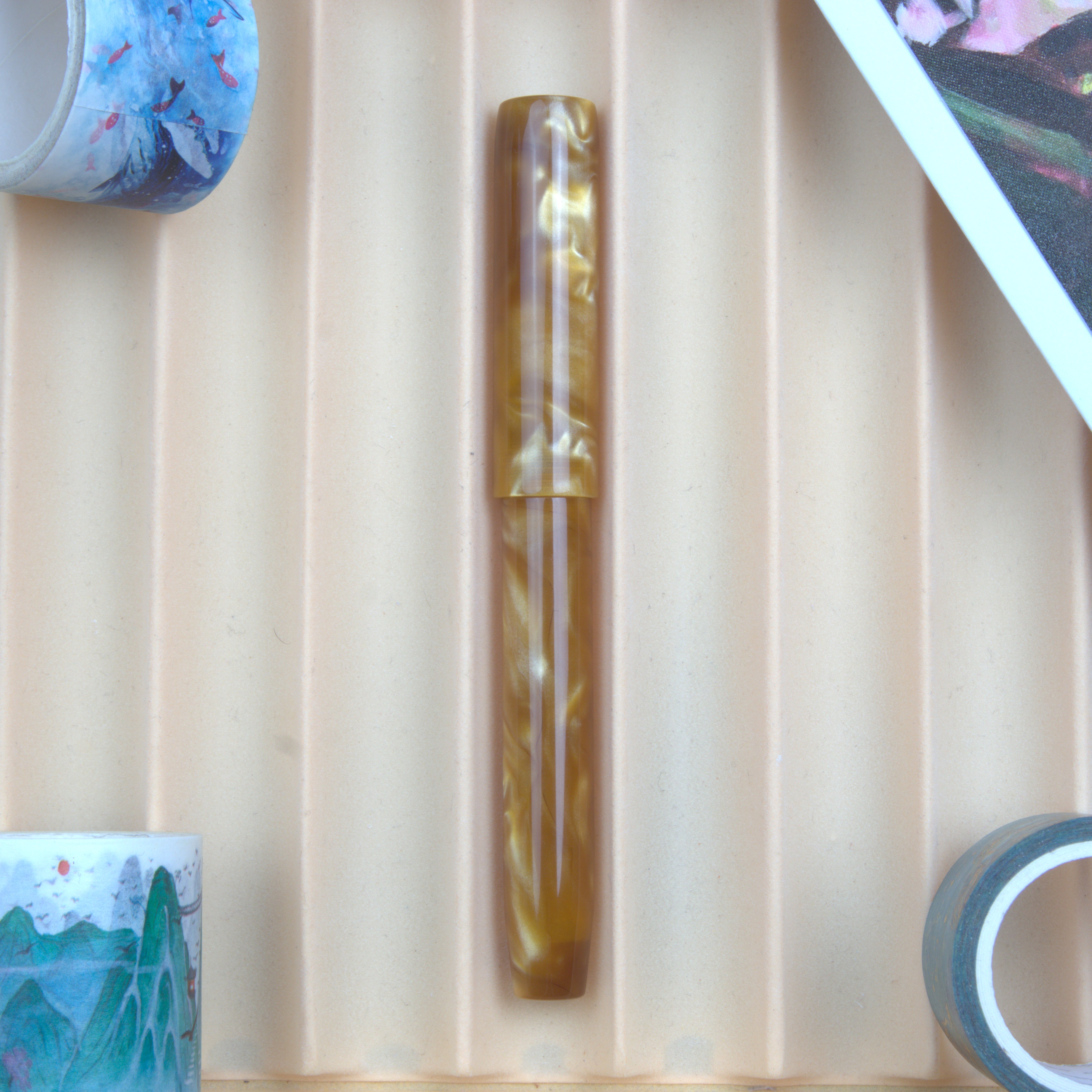 Amber Singularity